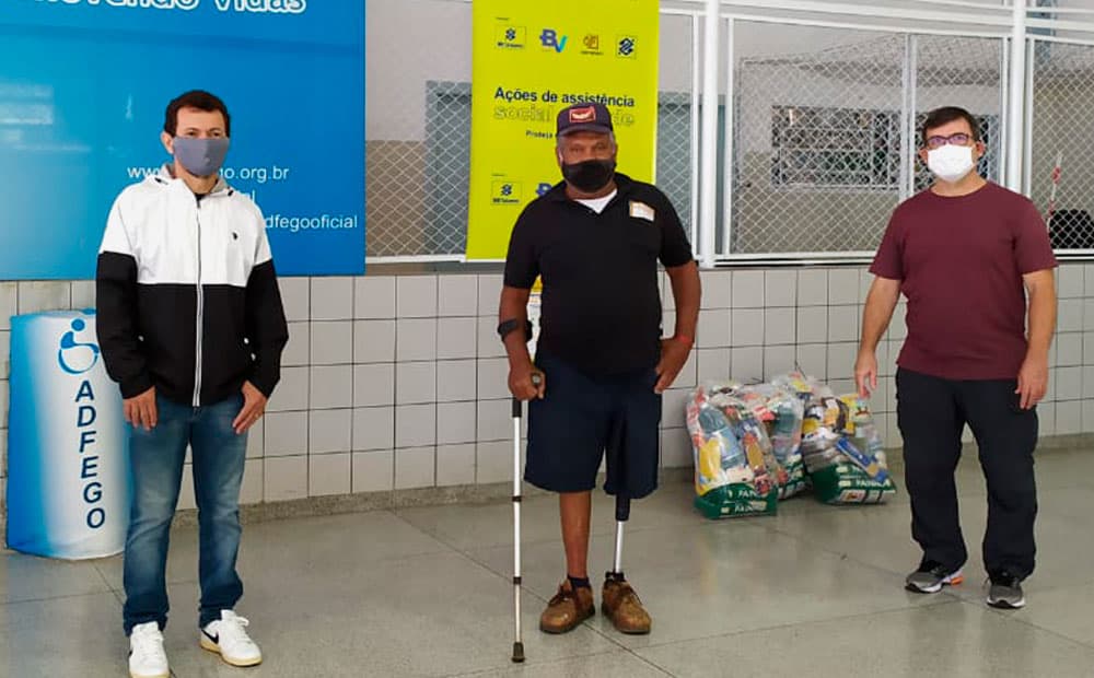 Imagem da notícia: Fundação do Banco do Brasil doa 1.000 cestas básicas para entidades parceiras do Comitê